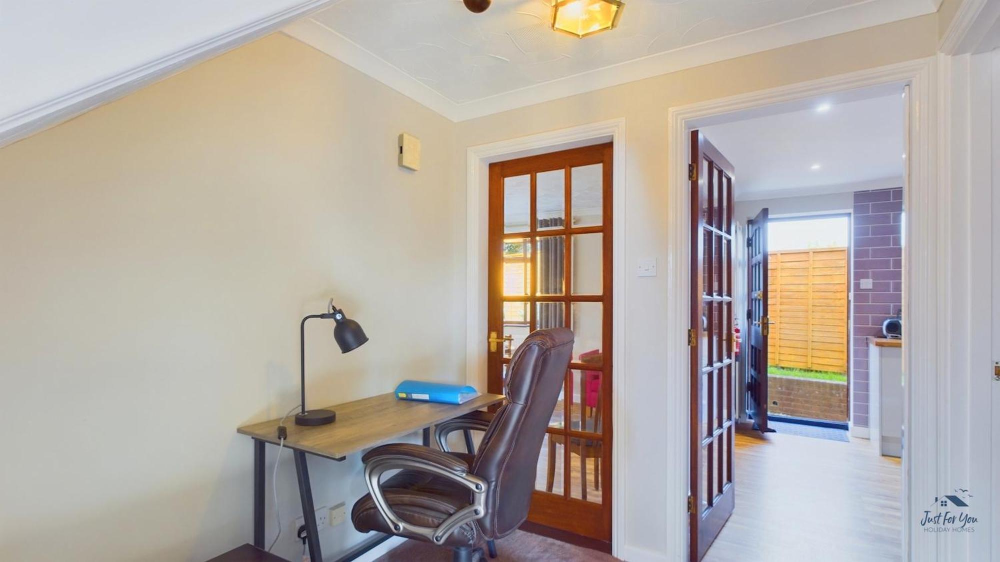 Dartmouth House Villa Totland Екстериор снимка