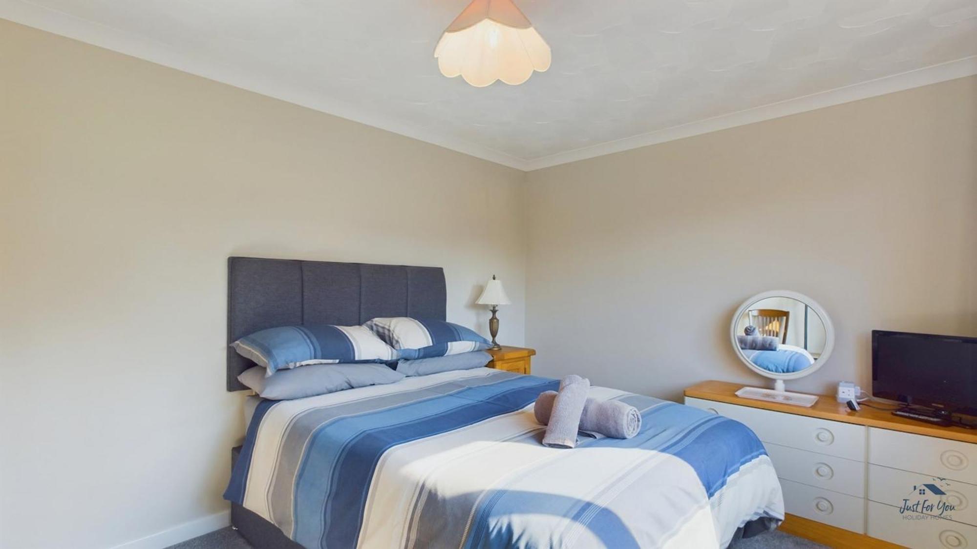 Dartmouth House Villa Totland Екстериор снимка